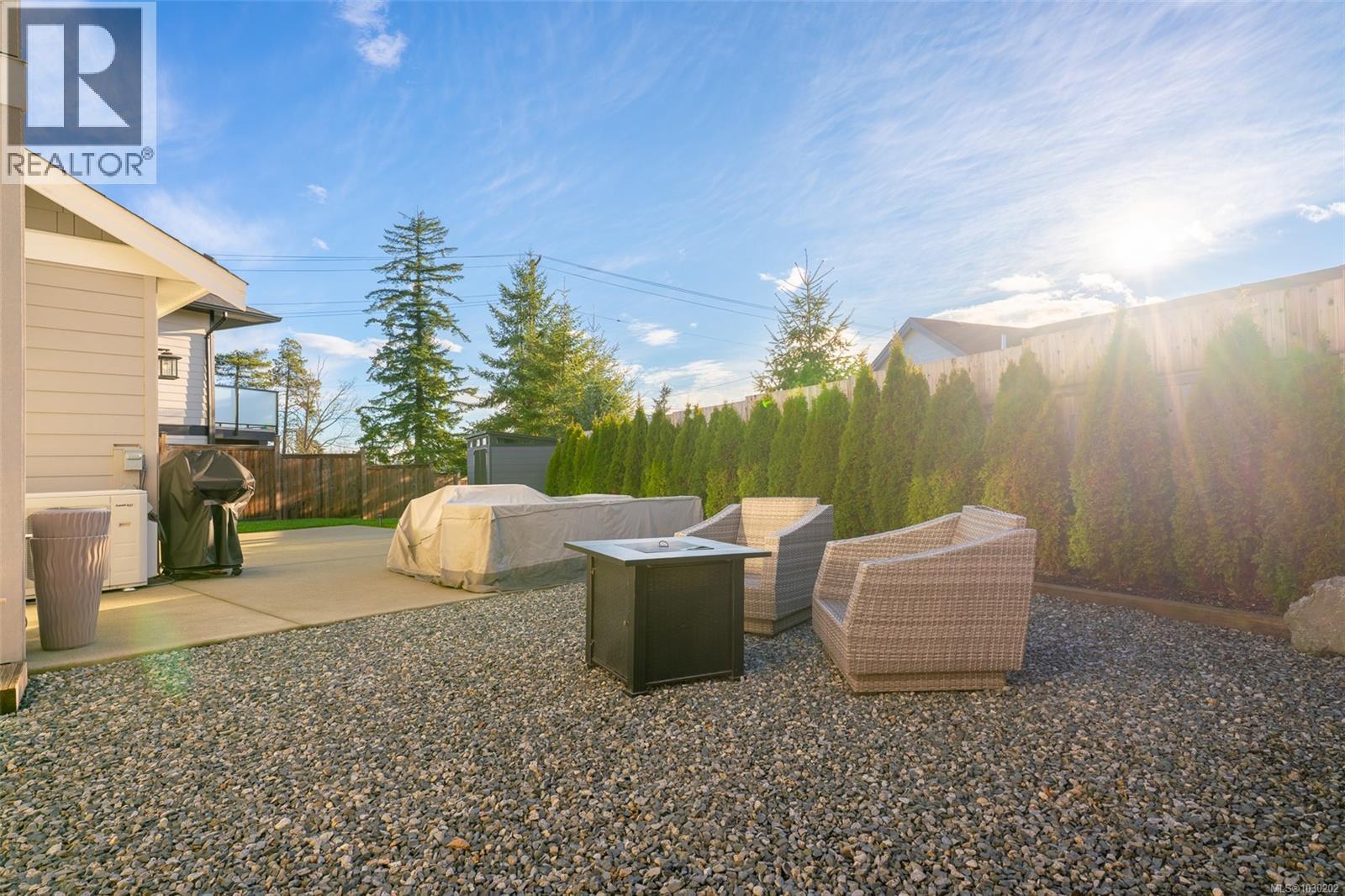 2013 MOUNTAIN VISTA DR - 23