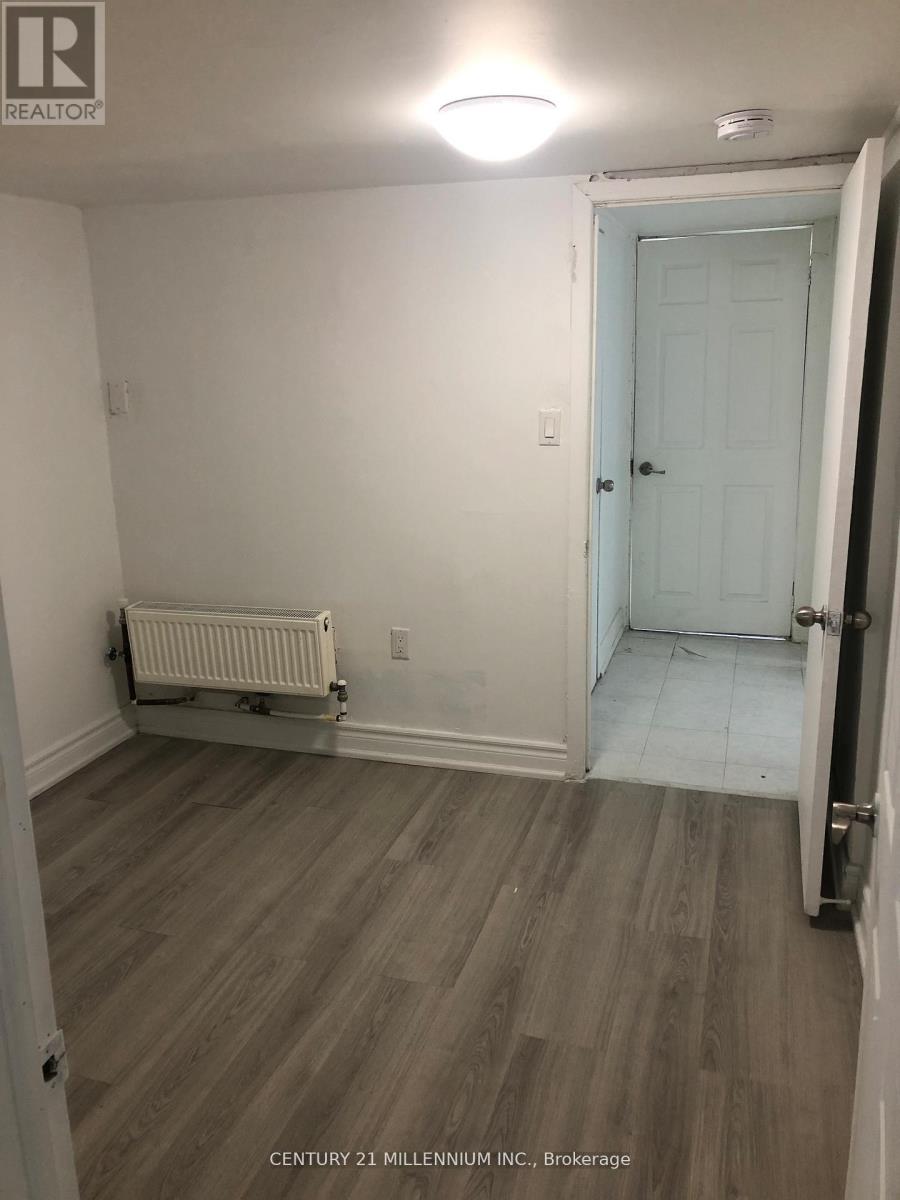 71 CLOUSTON AVENUE - 26