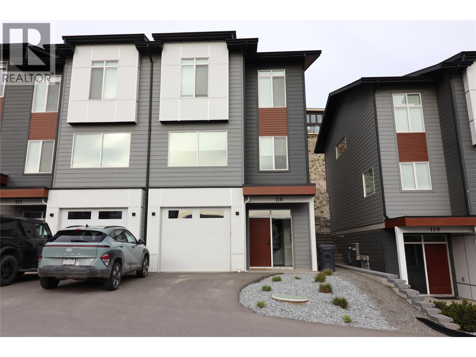 118 RIVER GATE Drive, Kamloops