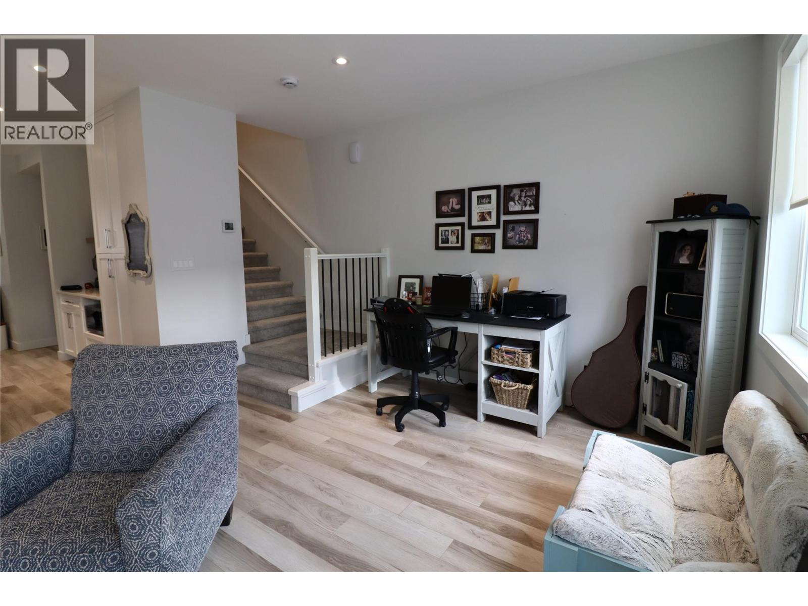 118 RIVER GATE Drive, Kamloops