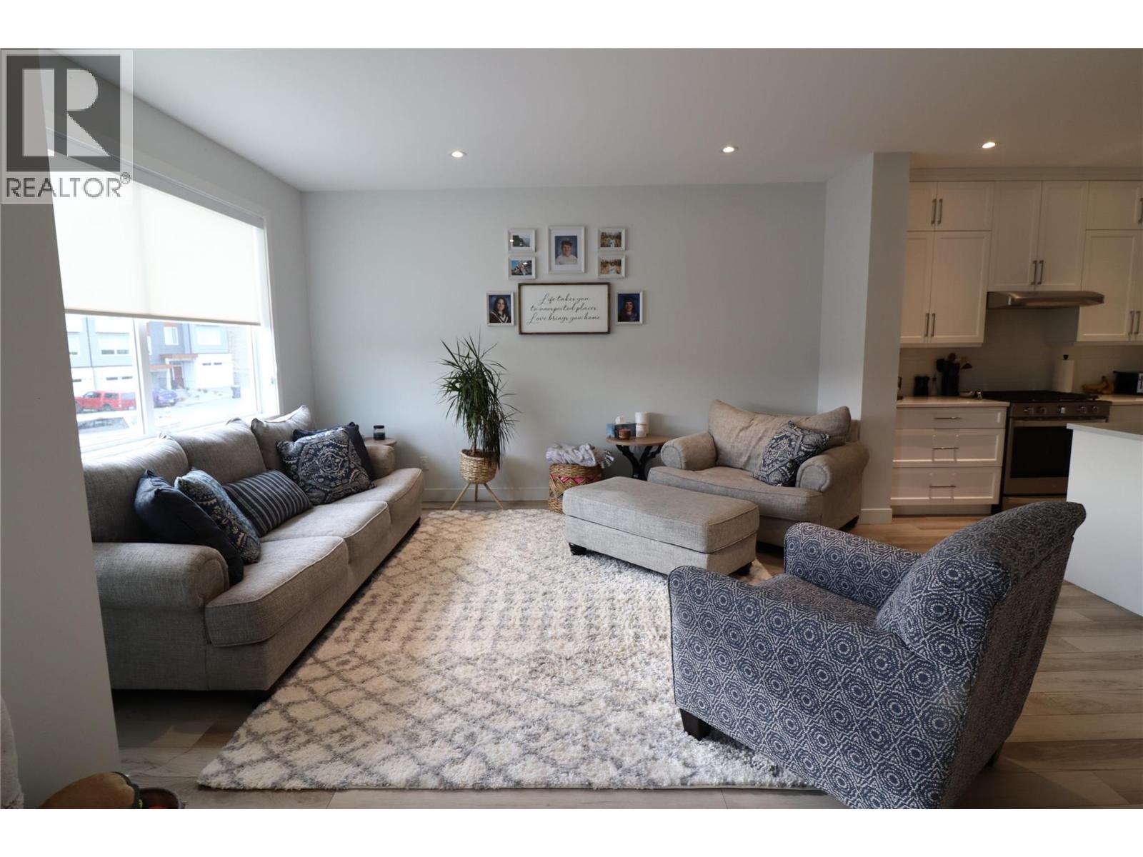 118 RIVER GATE Drive, Kamloops