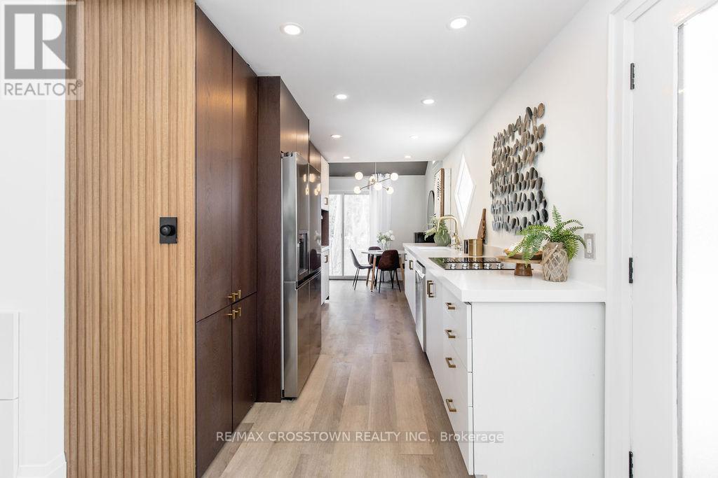 741 CEDARVALE DRIVE - 15