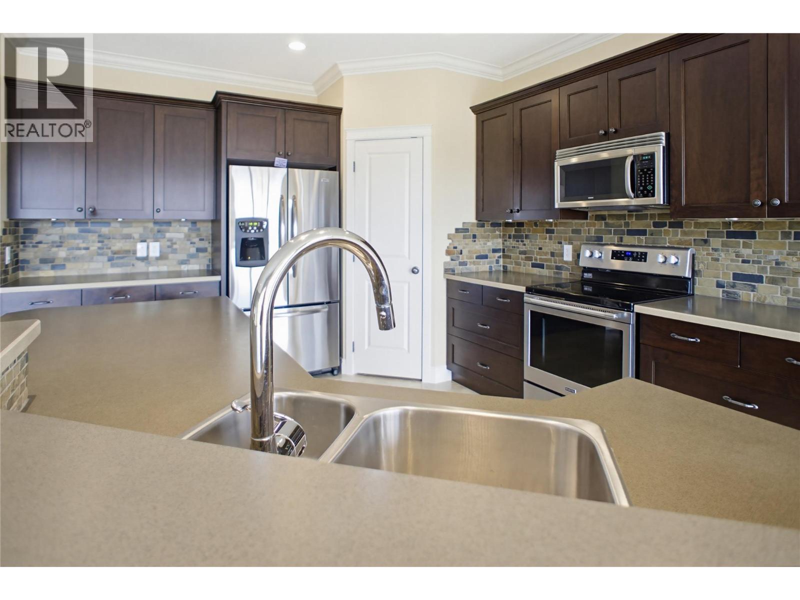 1708 IRONWOOD DRIVE - 6