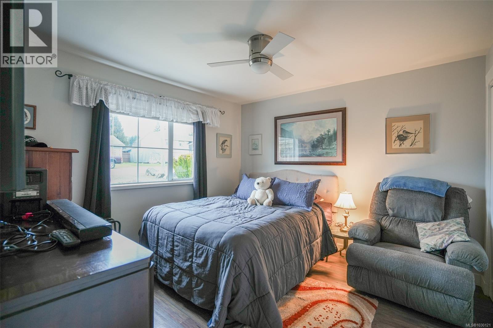 3984 MARPOLE ST - 13