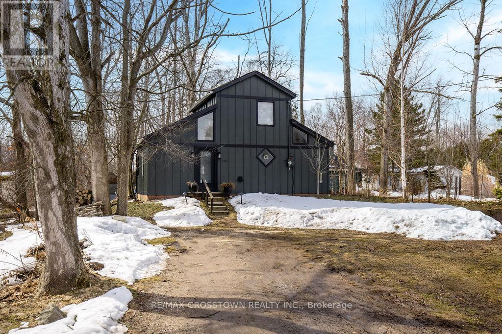 741 CEDARVALE DRIVE - 38