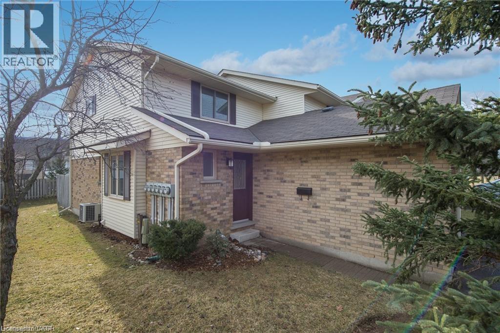 375 KINGSCOURT Drive Unit# 19