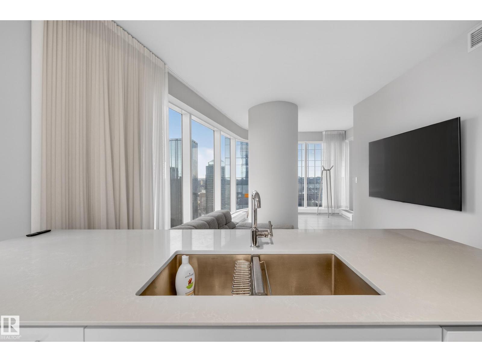 #2508 10360 102 ST NW - 12