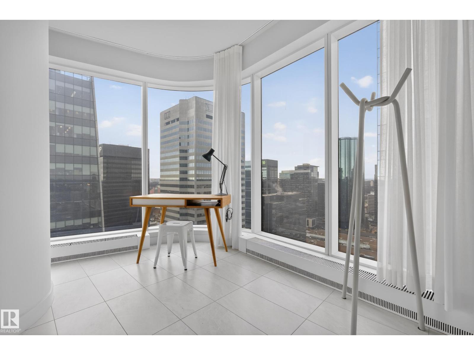 #2508 10360 102 ST NW - 18
