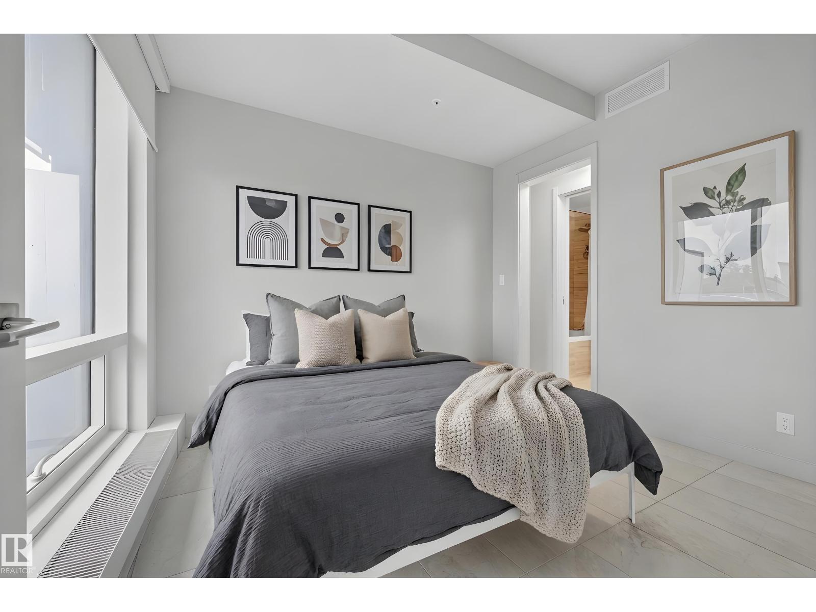#2508 10360 102 ST NW - 5
