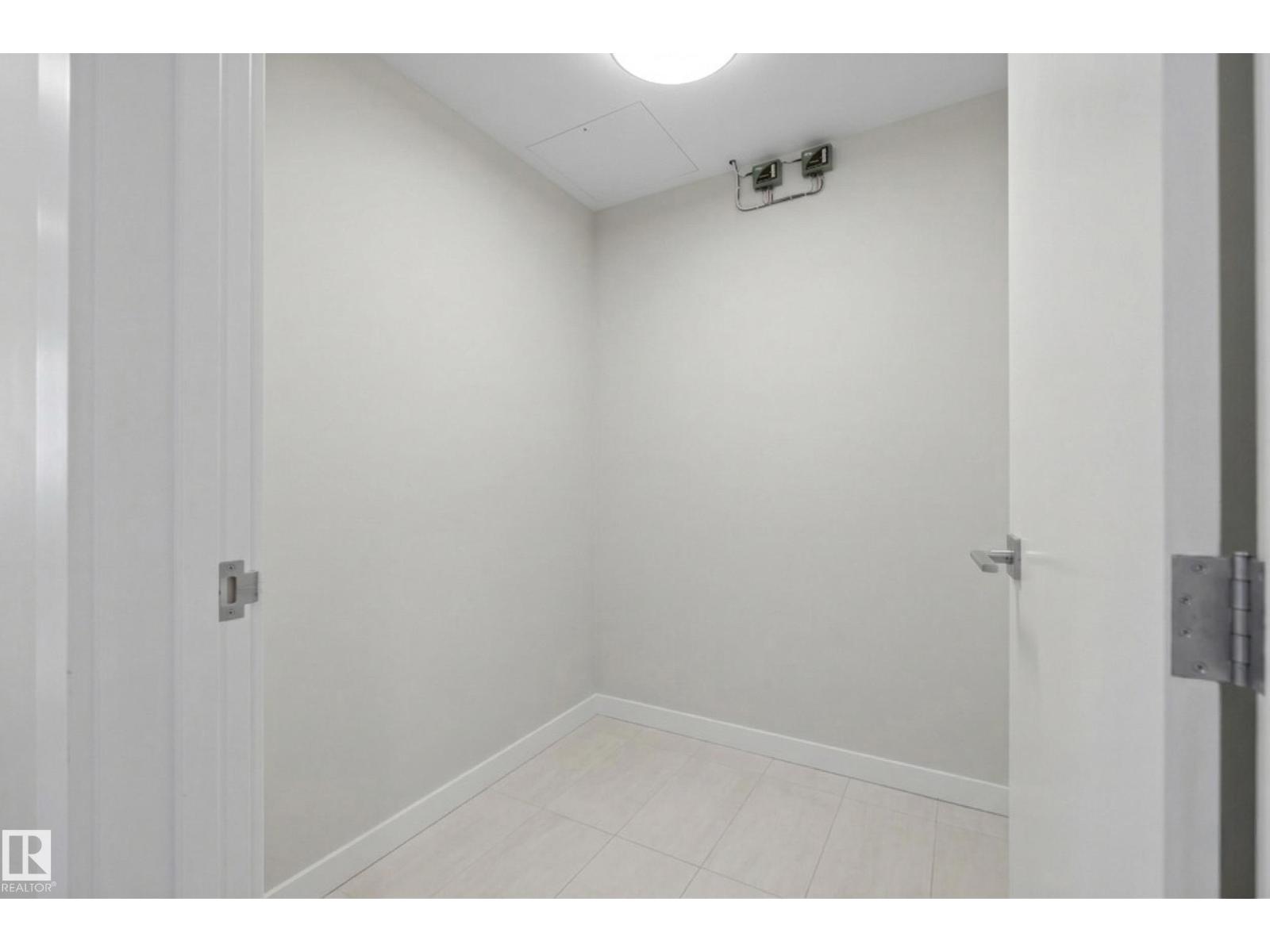 #2508 10360 102 ST NW - 23