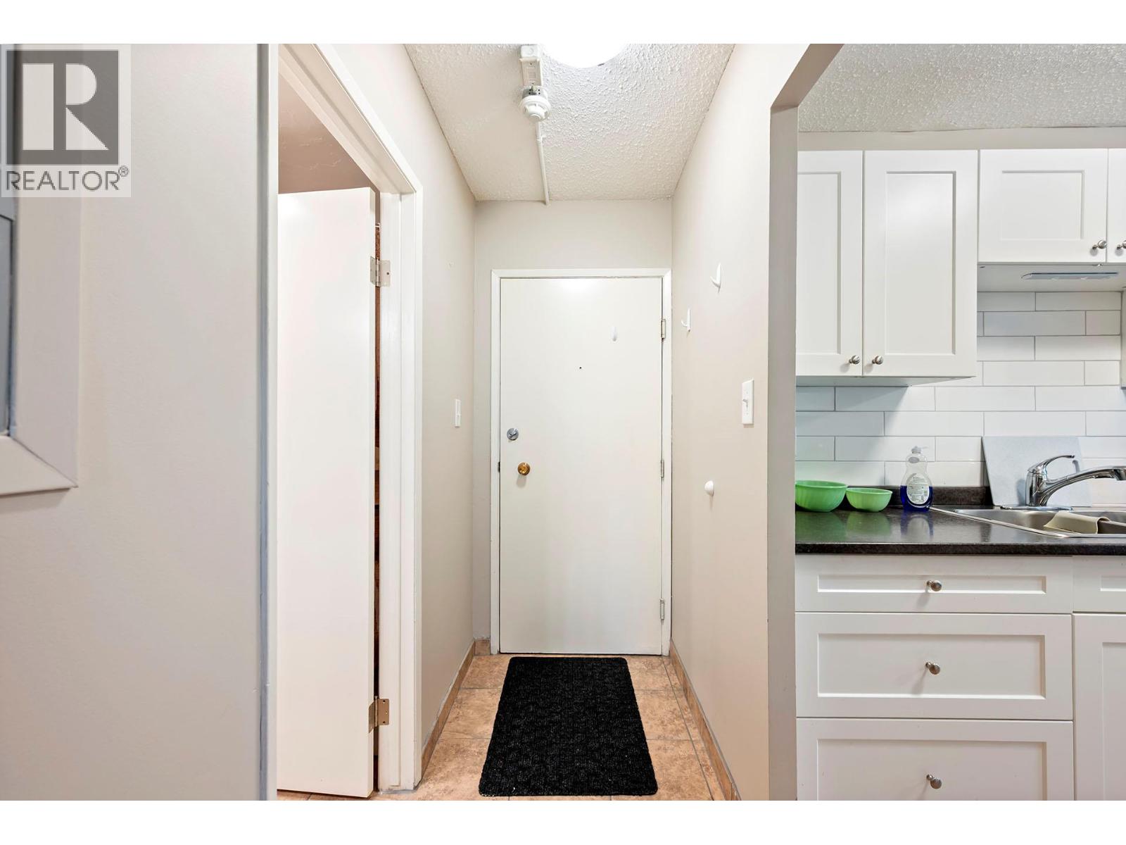 490 7th Avenue, Kamloops