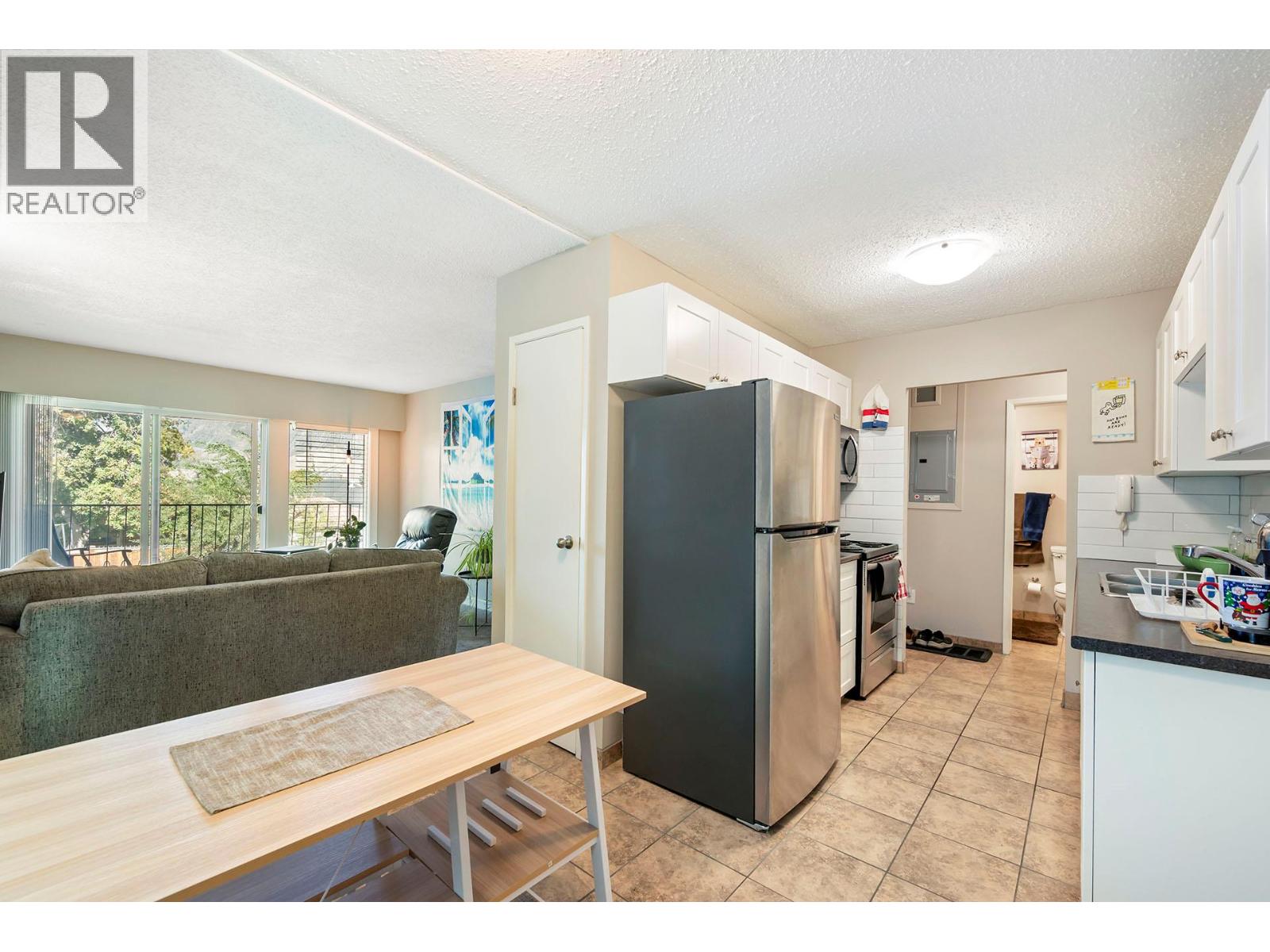 490 7th Avenue, Kamloops