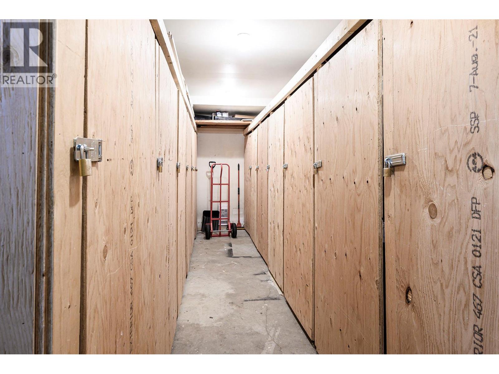 490 7th Avenue, Kamloops