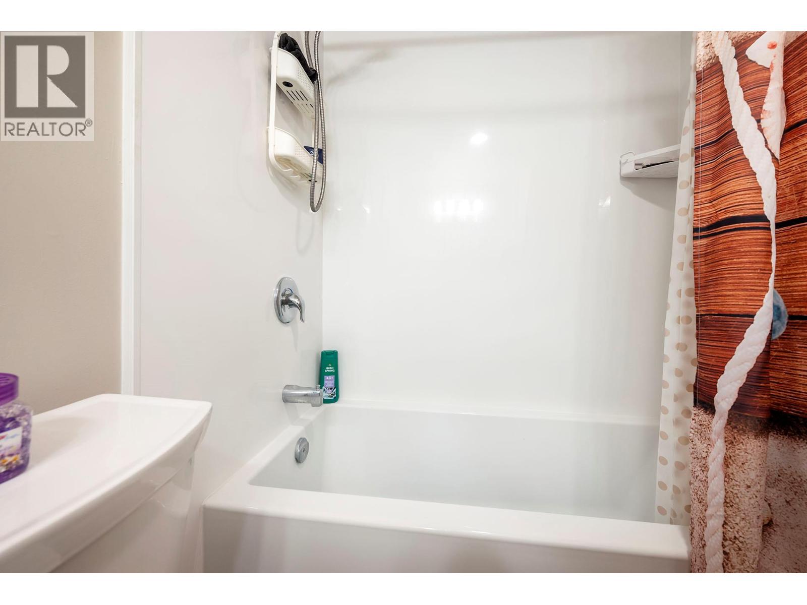 490 7th Avenue, Kamloops