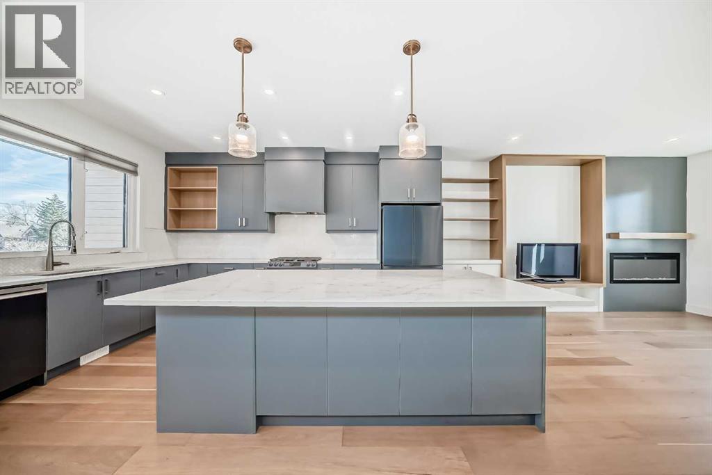 Single Family House for Sale in   Street NW West Hillhurst Calgary 