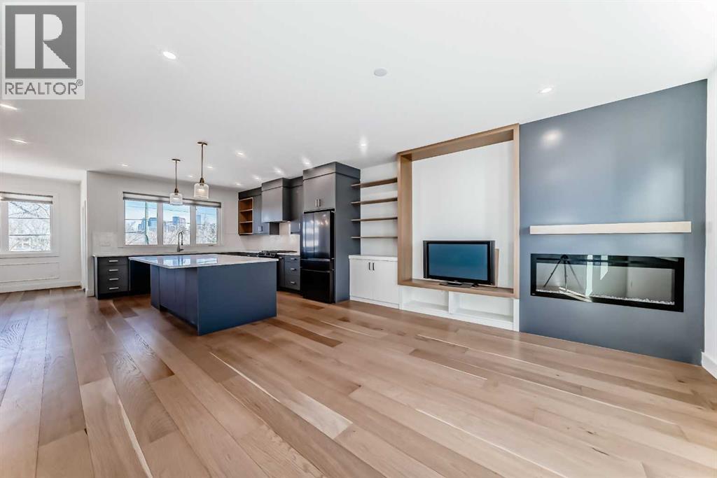 Single Family House for Sale in   Street NW West Hillhurst Calgary 