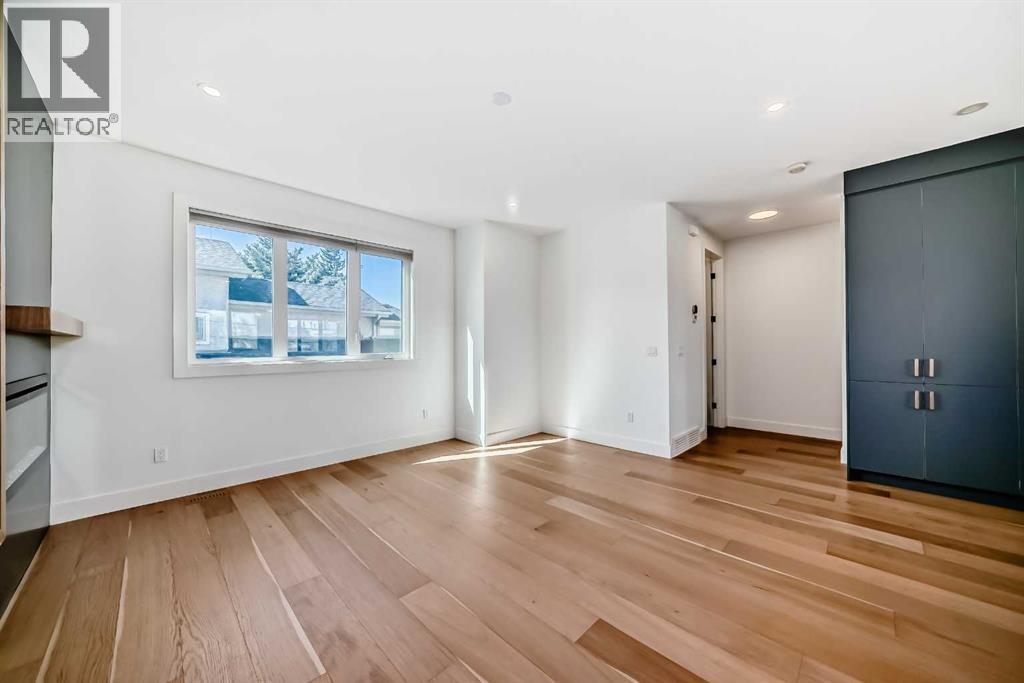 Single Family House for Sale in   Street NW West Hillhurst Calgary 