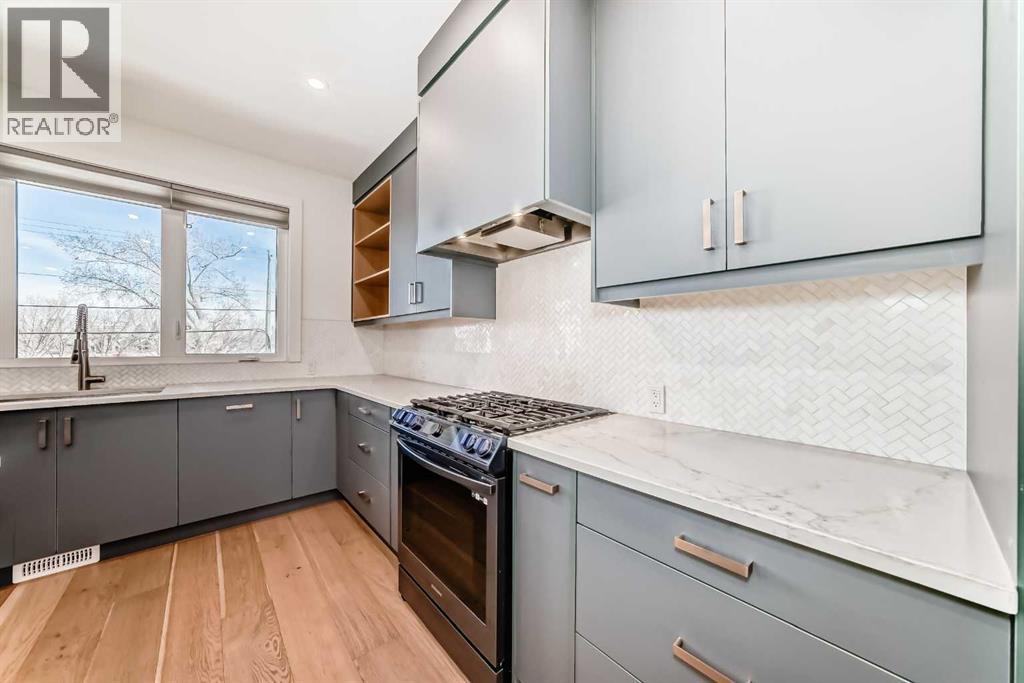 Single Family House for Sale in   Street NW West Hillhurst Calgary 