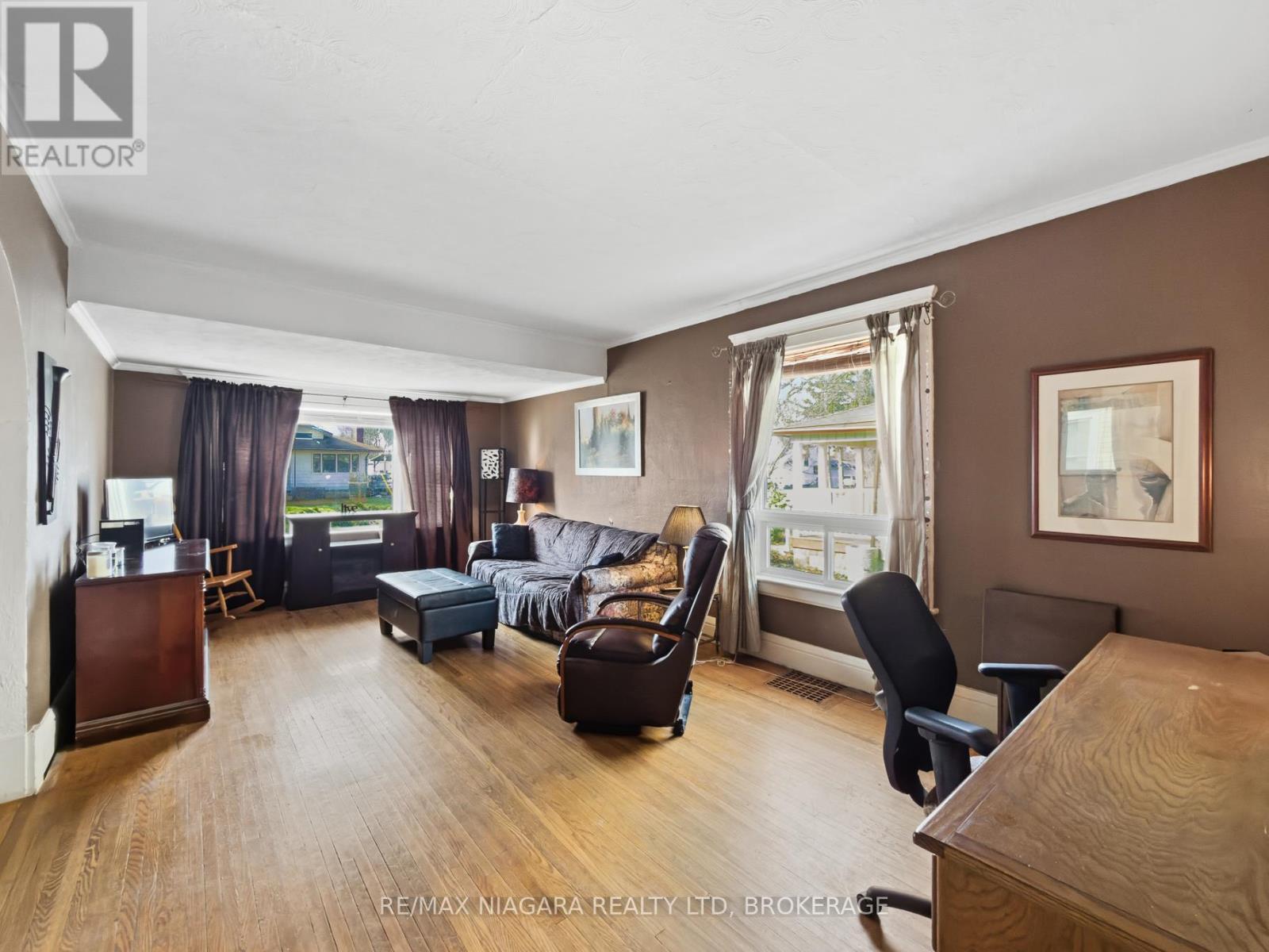 268 EMERICK AVENUE - 9