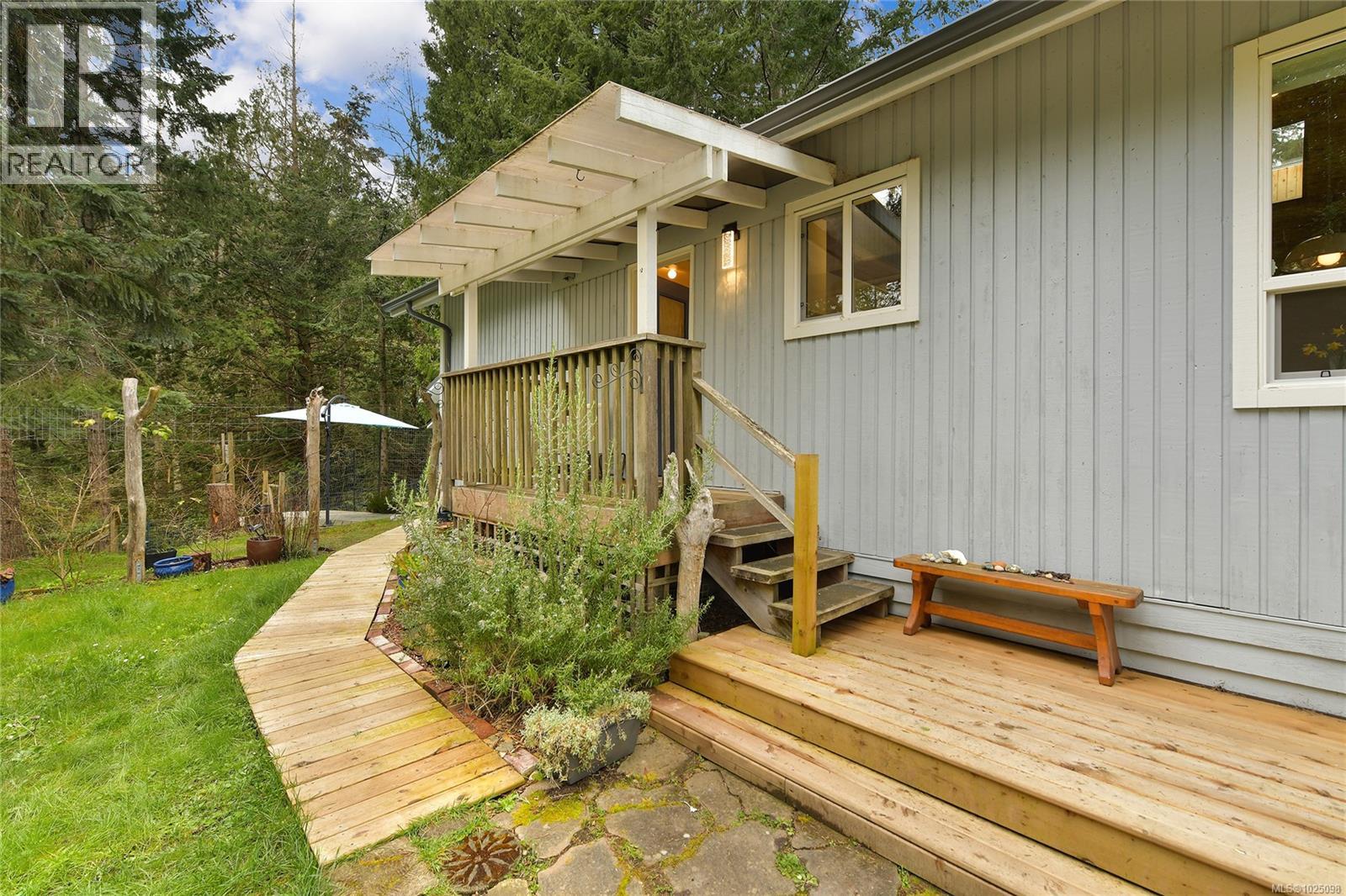 568 Bayview Dr - 15