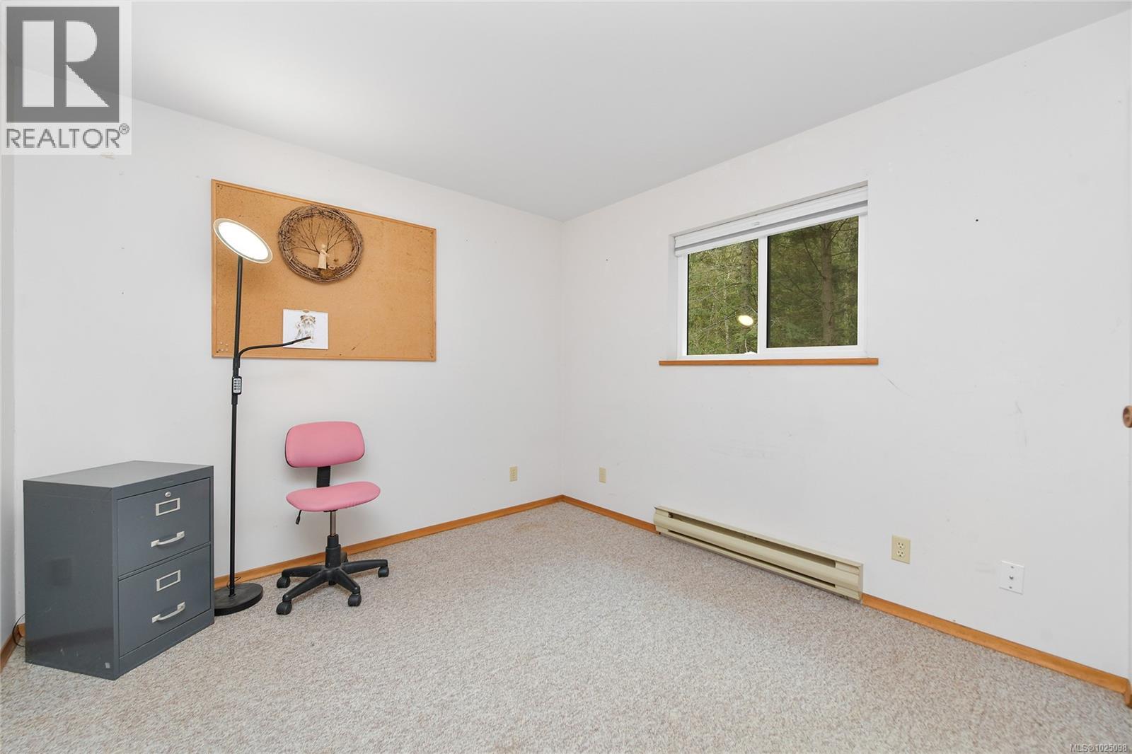 568 Bayview Dr - 28