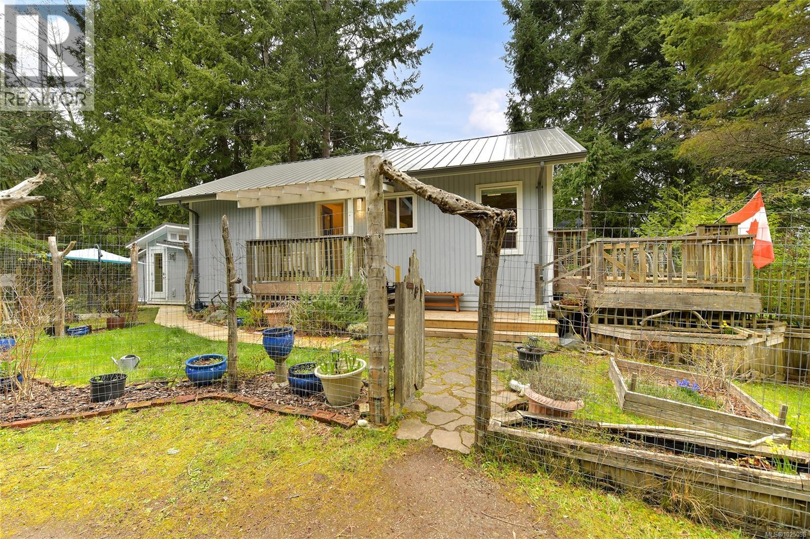 568 Bayview Dr - 38
