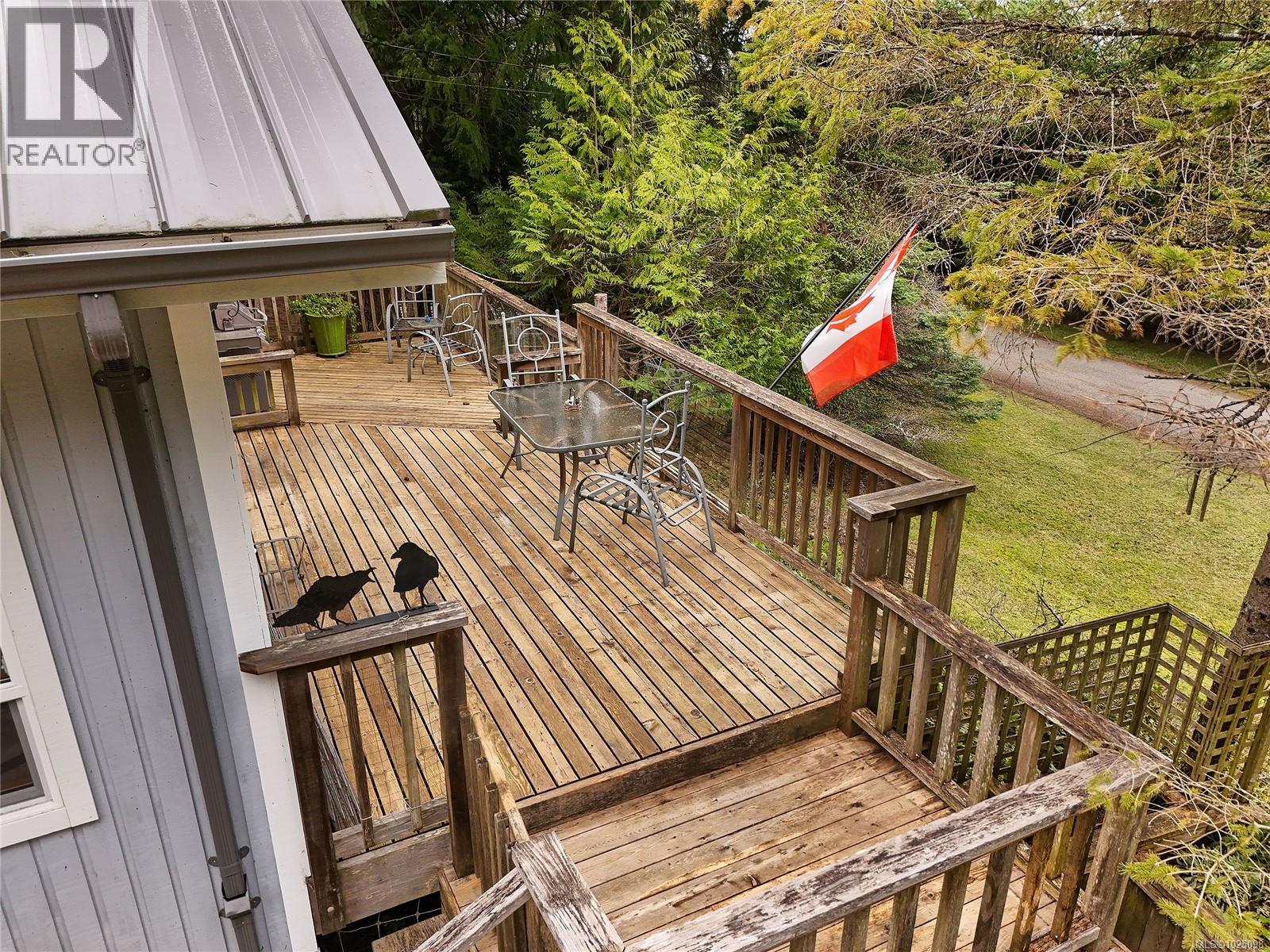 568 Bayview Dr - 8