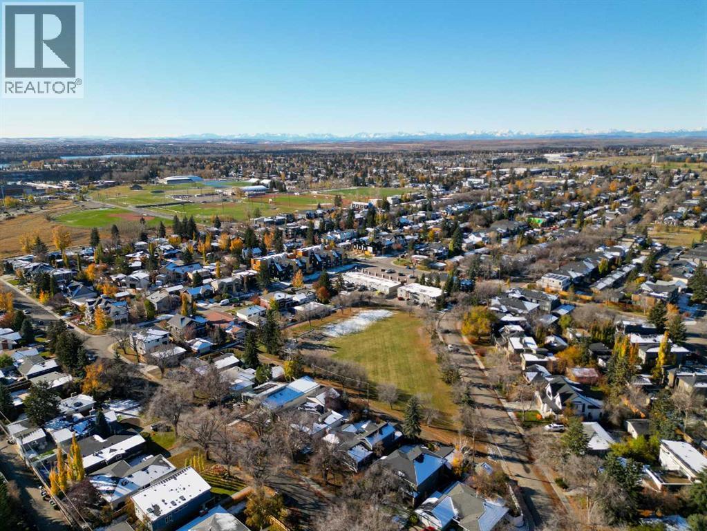 Single Family House for Sale in   Avenue North Glenmore Park Calgary 