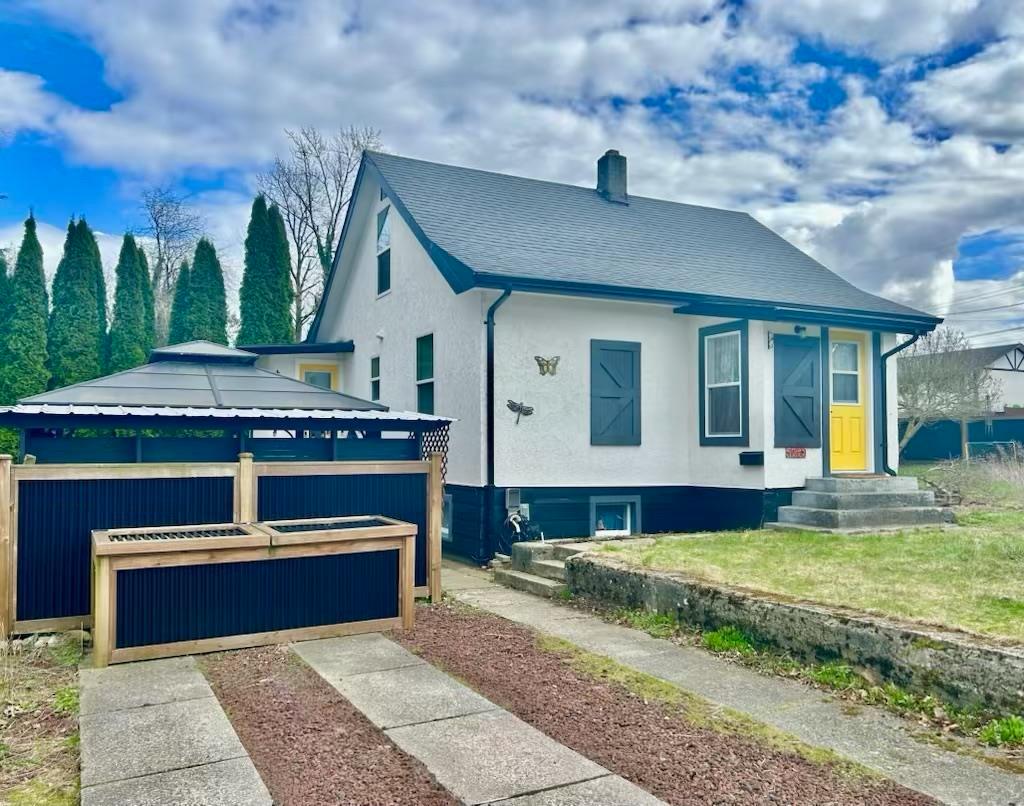 7650 TAULBUT Street - main photo