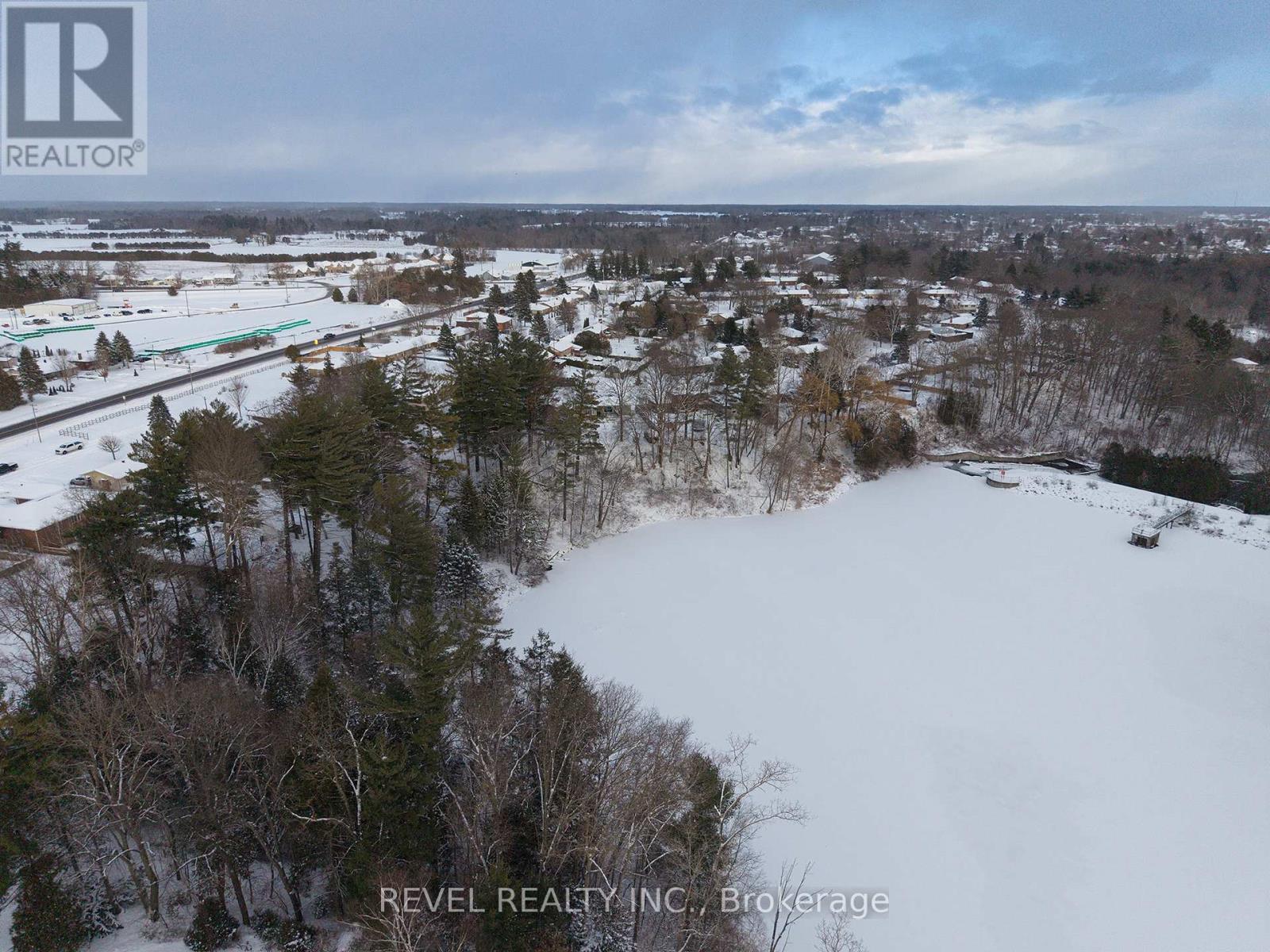 104 HILLSIDE AVENUE — photo 42