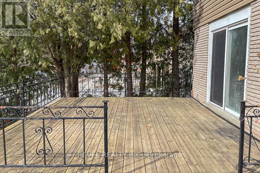 104 HILLSIDE AVENUE — photo 32