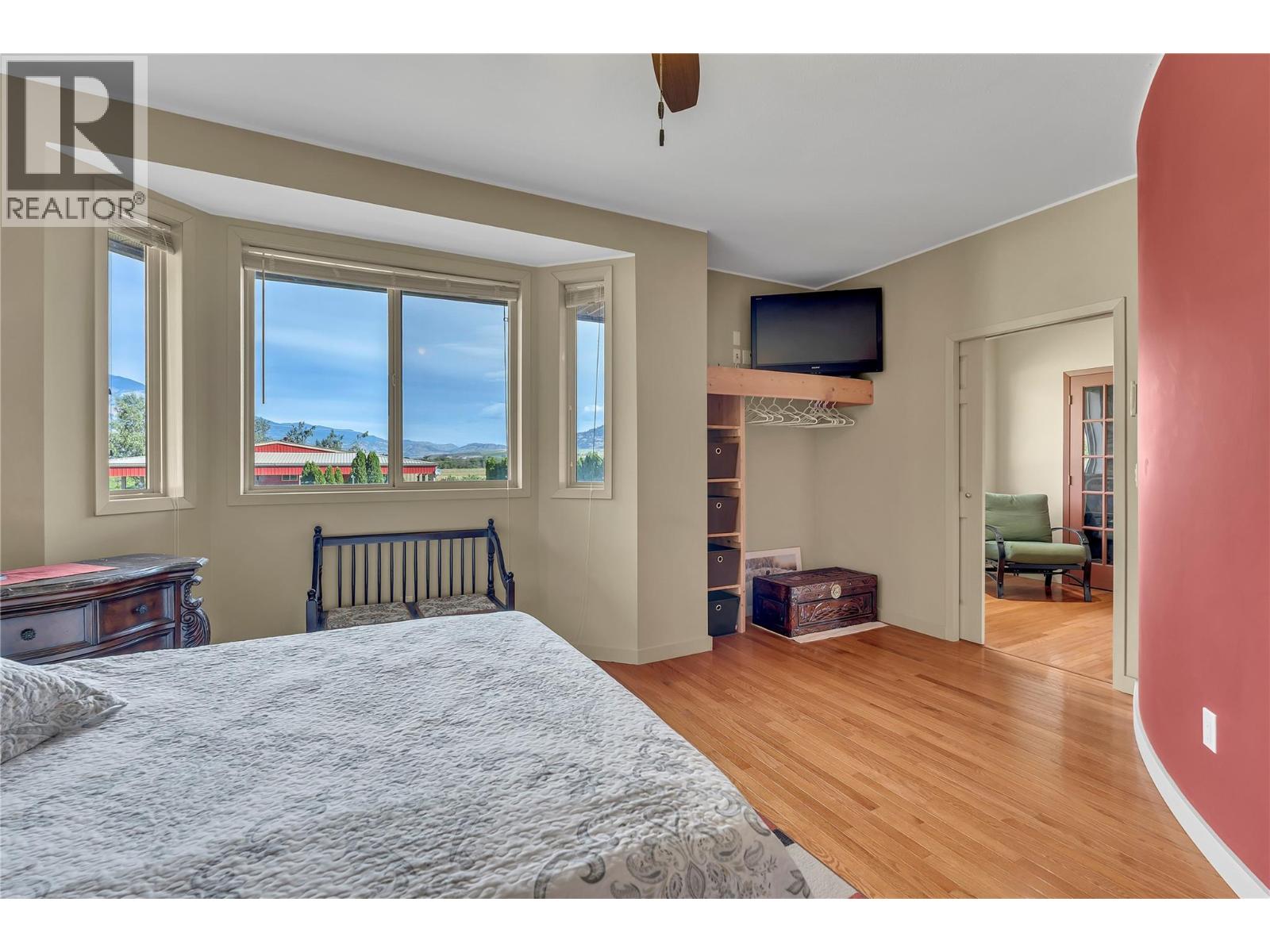 8705 ROAD 22 Road, Oliver