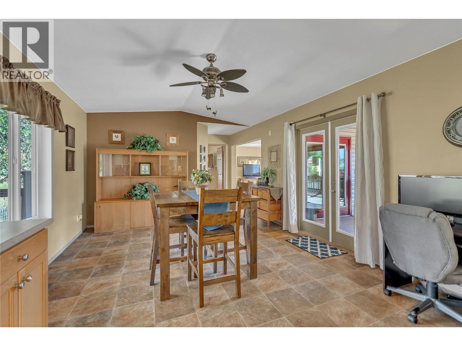 8705 ROAD 22 Road, Oliver