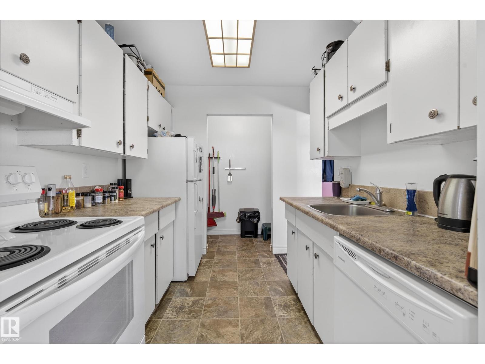 #407 5125 RIVERBEND RD NW - 18