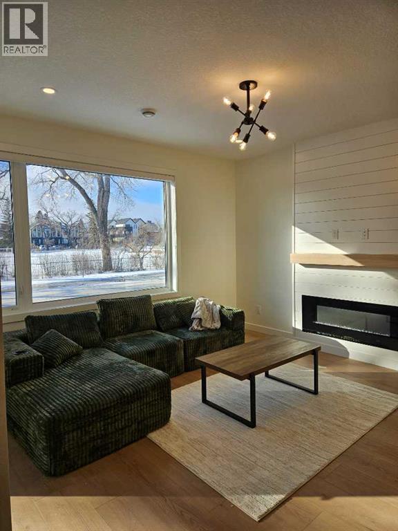 Single Family House for Sale in Upper   Avenue NW Capitol Hill Calgary 