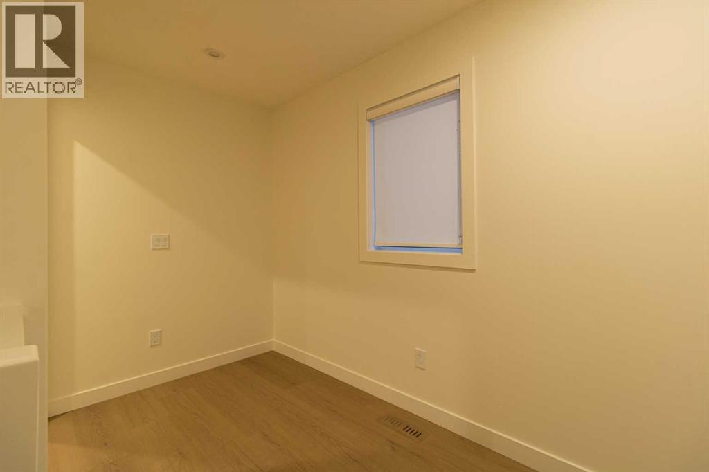 Single Family House for Sale in Upper   Avenue NW Capitol Hill Calgary 