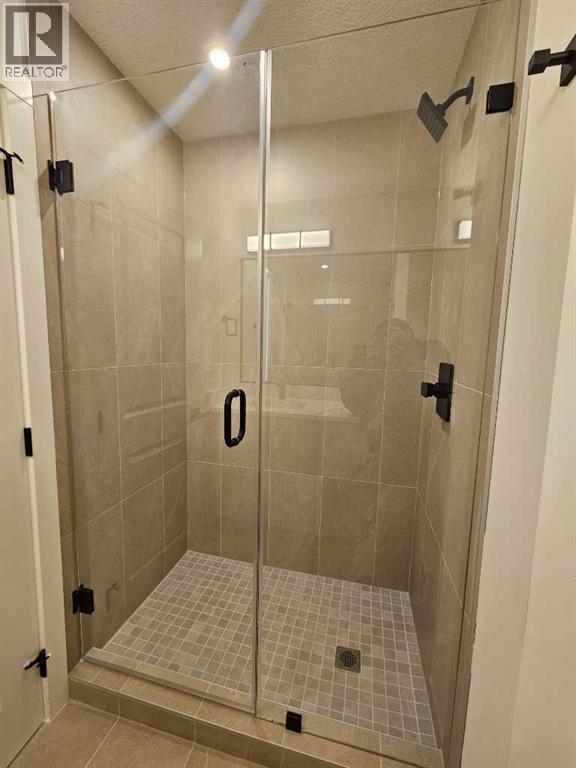 Single Family House for Sale in Upper   Avenue NW Capitol Hill Calgary 