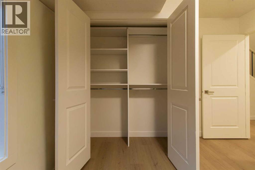 Single Family House for Sale in Upper   Avenue NW Capitol Hill Calgary 