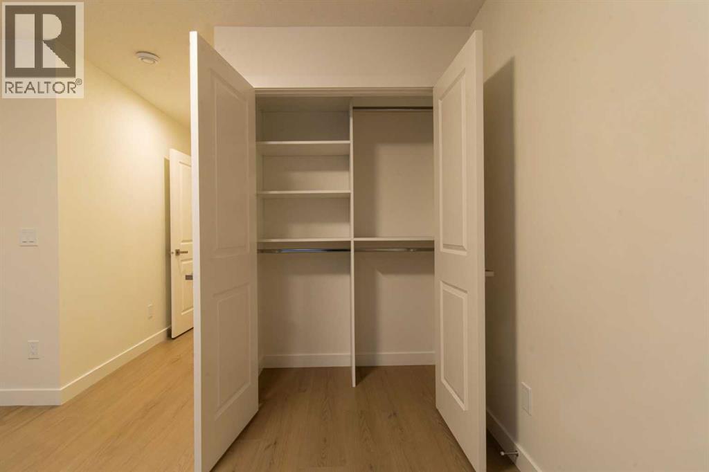 Single Family House for Sale in Upper   Avenue NW Capitol Hill Calgary 