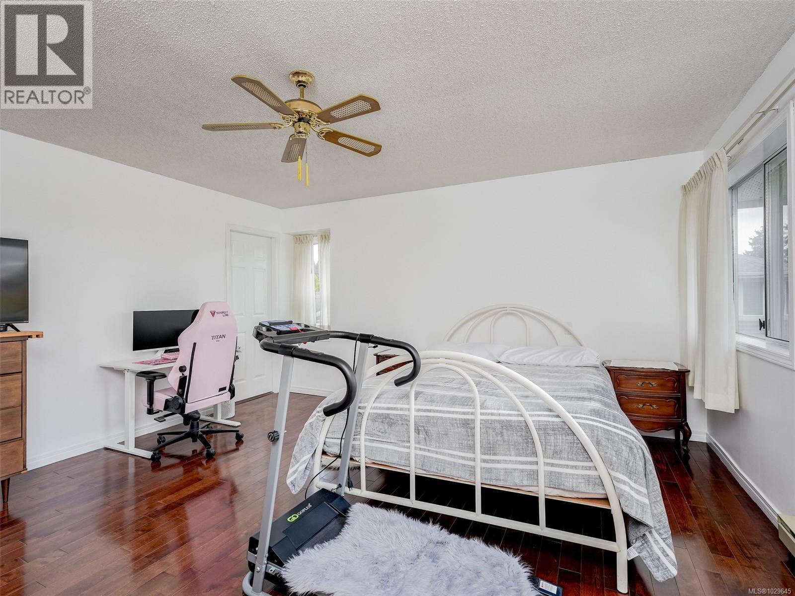 1010 SCOTTSWOOD LANE - 15