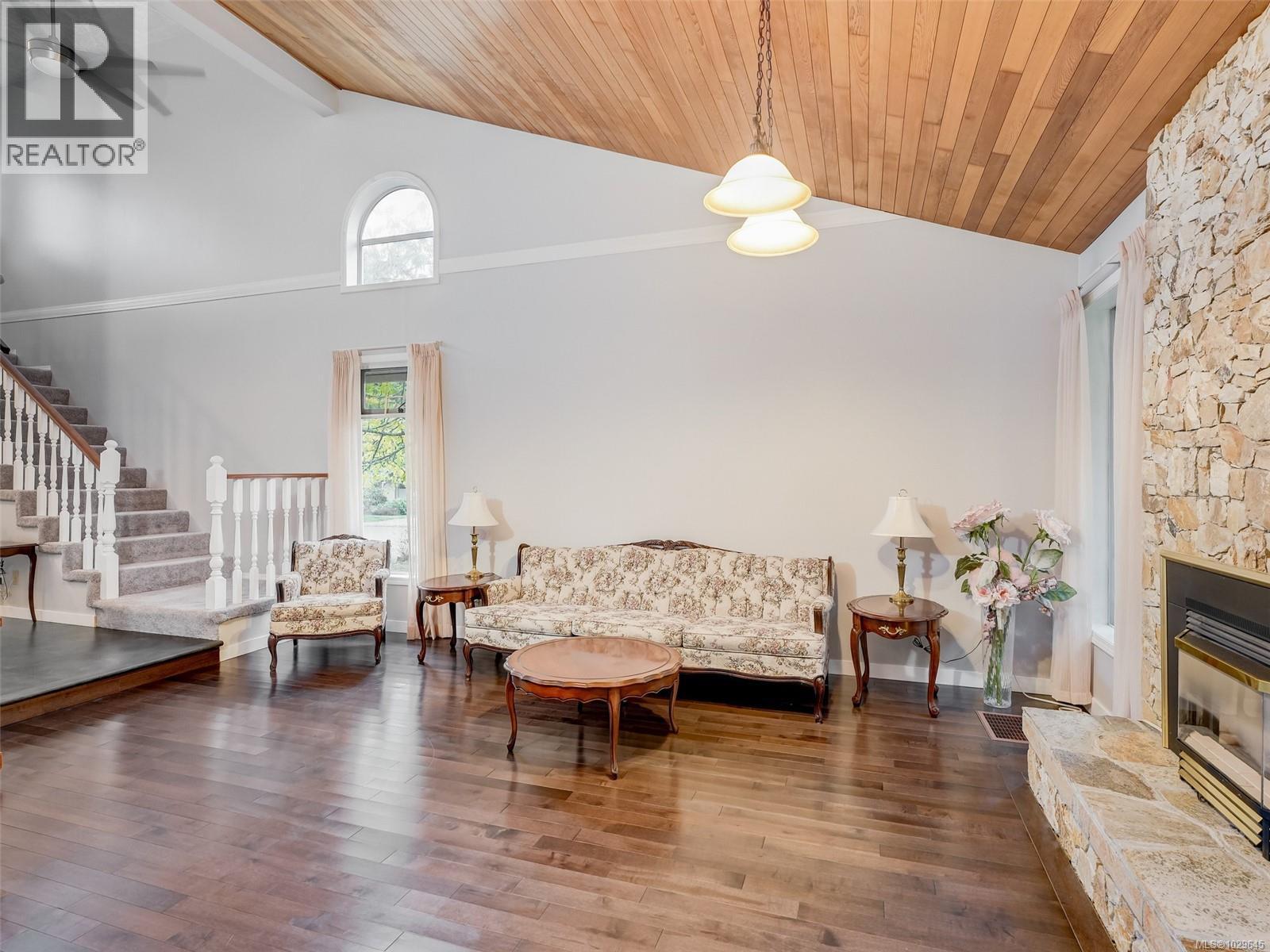 1010 SCOTTSWOOD LANE - 4