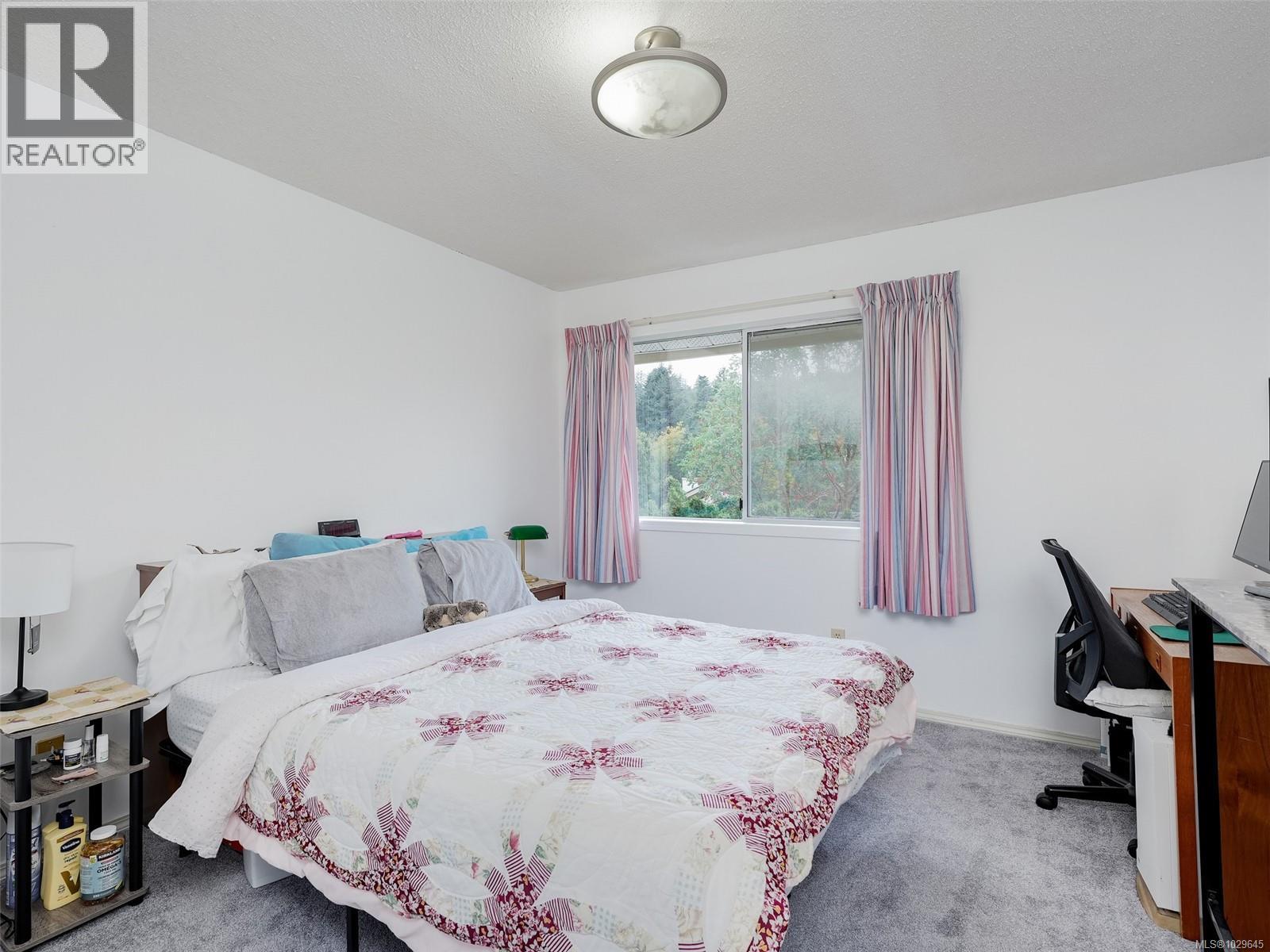 1010 SCOTTSWOOD LANE - 12