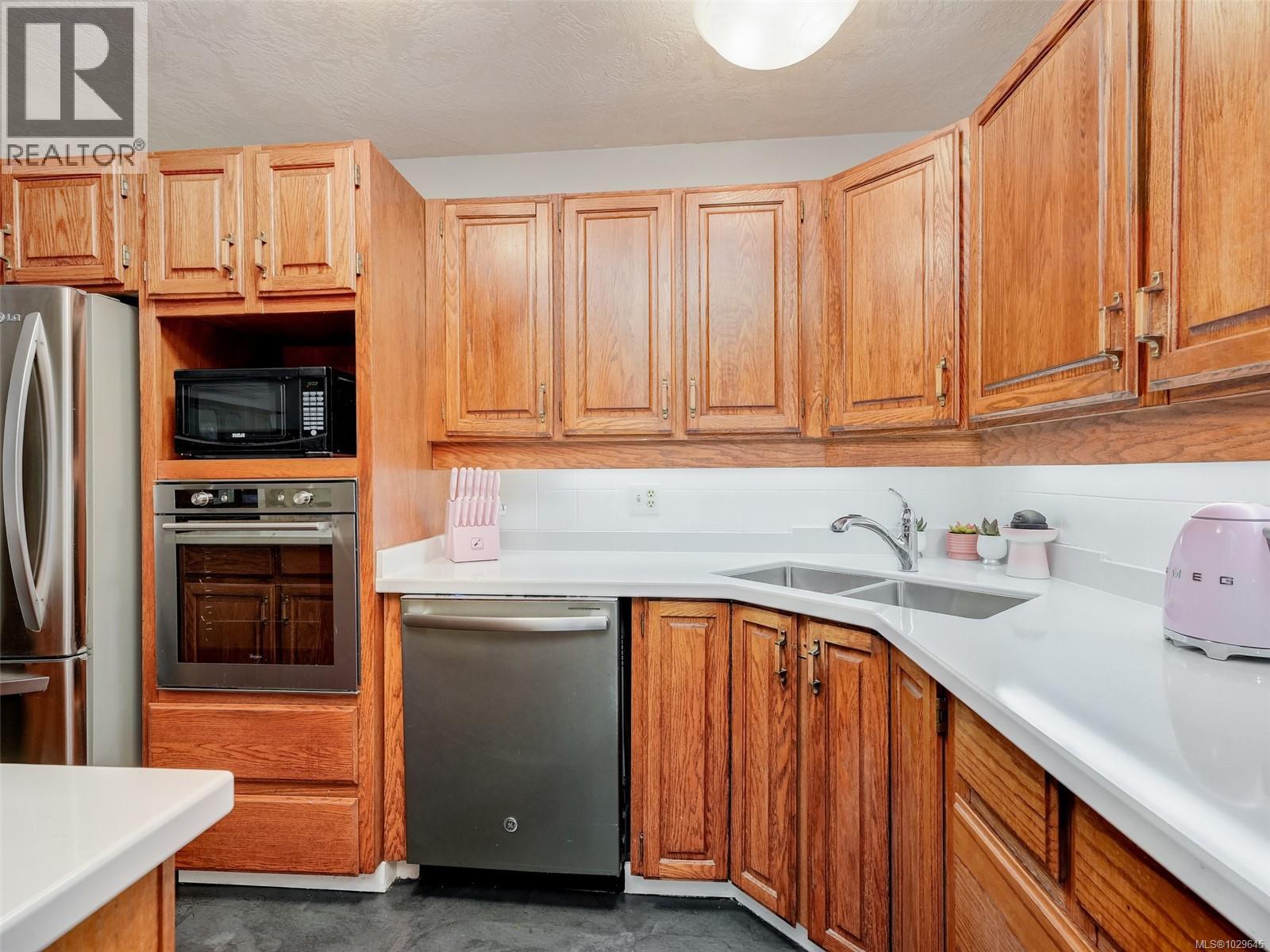 1010 SCOTTSWOOD LANE - 6