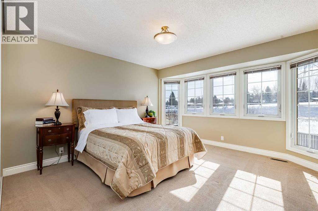 Single Family House 4 Level for Sale in  Bermondsey Way NW Beddington Heights Calgary 