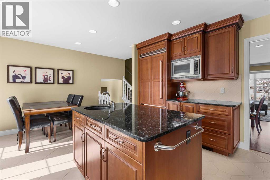 Single Family House 4 Level for Sale in  Bermondsey Way NW Beddington Heights Calgary 