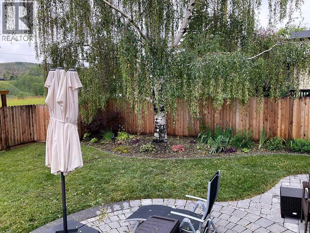 Single Family House 4 Level for Sale in  Bermondsey Way NW Beddington Heights Calgary 