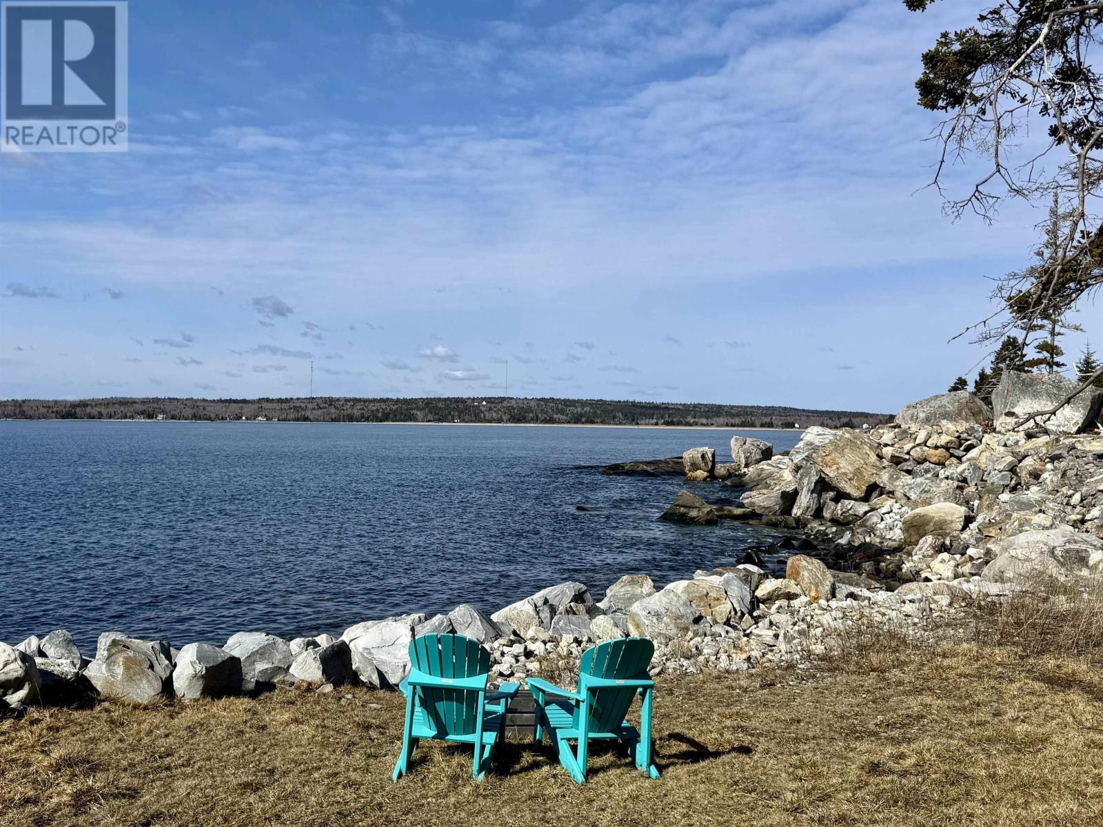 Property 18 of 37 of 7243/7245 Highway 3