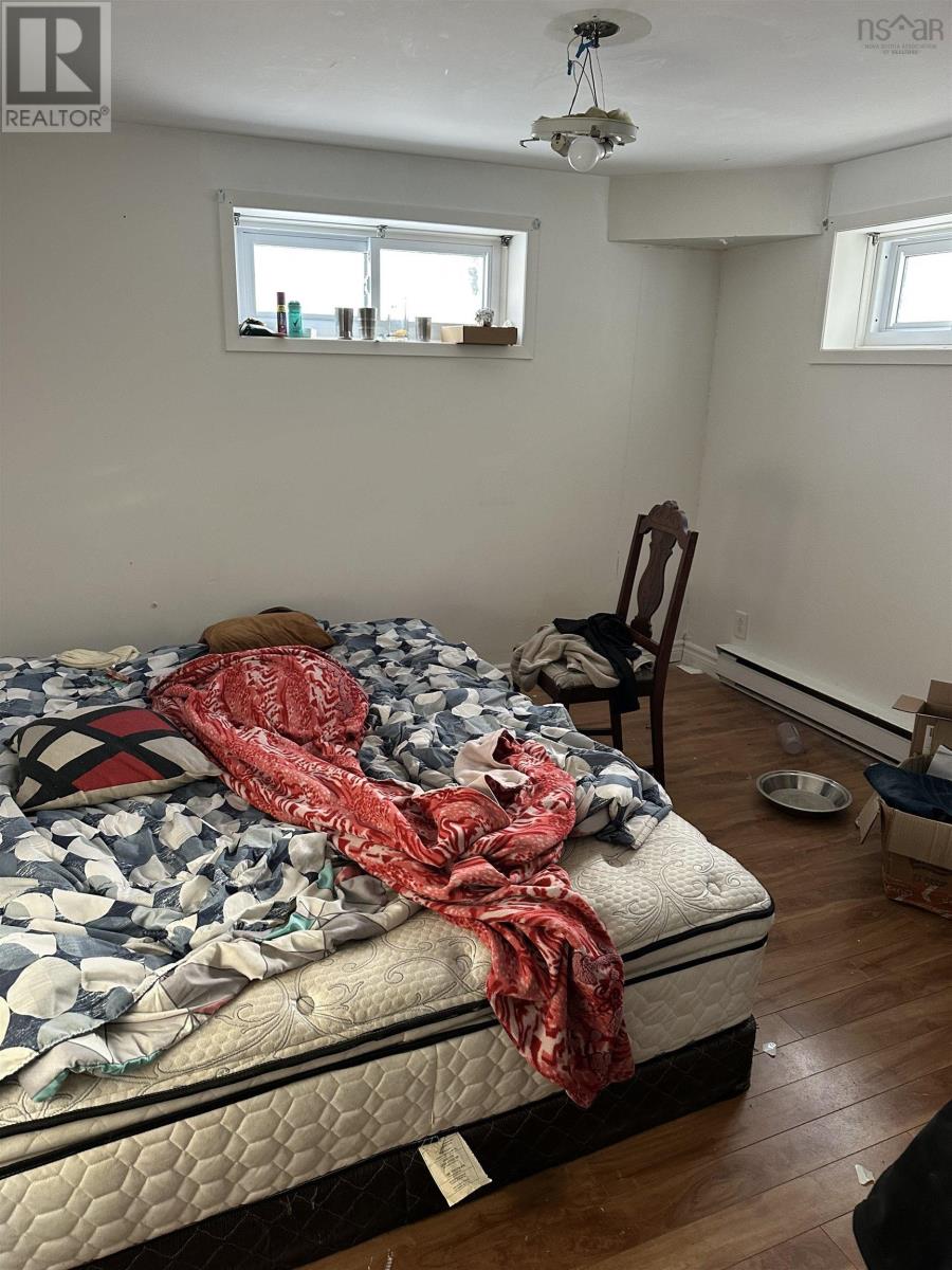 Property 9 of 23 of 1696 Victoria Road