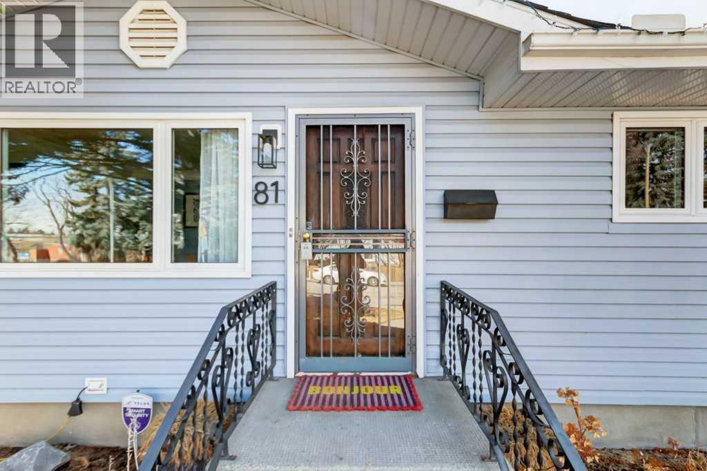 Single Family House Bungalow for Sale in  Healy Drive SW Haysboro Calgary 