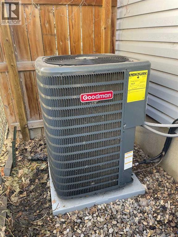 Single Family House Bungalow for Sale in  Healy Drive SW Haysboro Calgary 